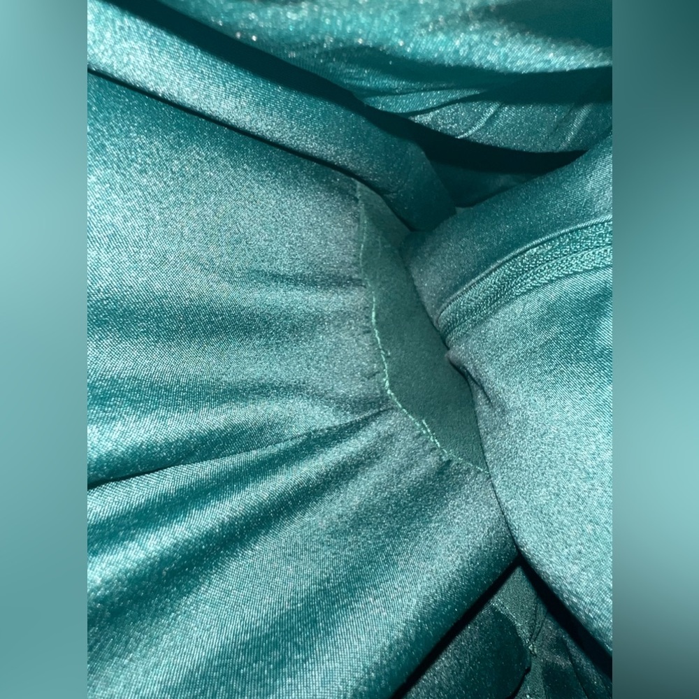 Celebrate DB Studio dark green long ruffled dress size 16 - Picture 12 of 13